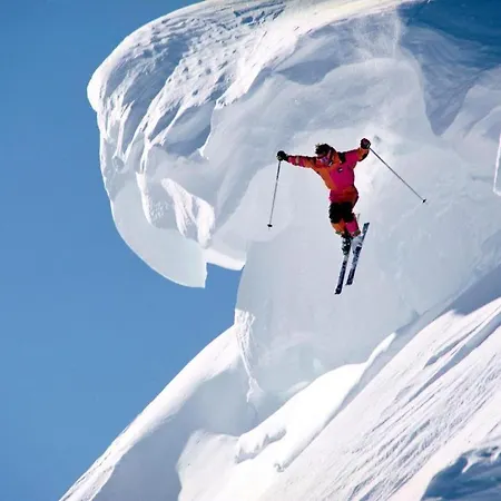 Luz Saint Sauveur Doumet