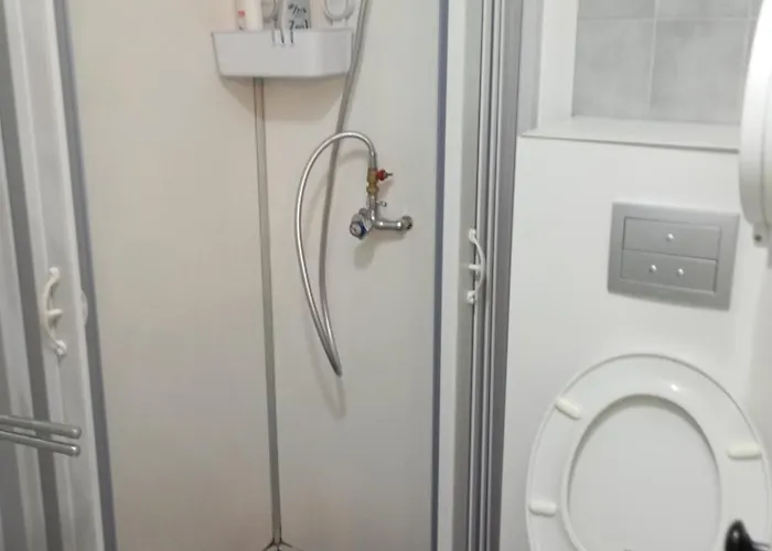 Luz Saint Sauveur Doumet アパート